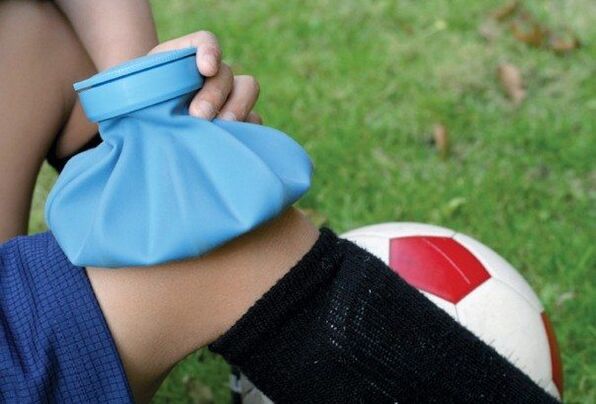 Apply a cold compress when you have a knee injury